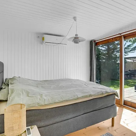 2 Bedroom Gorgeous In Ferienhaus *
